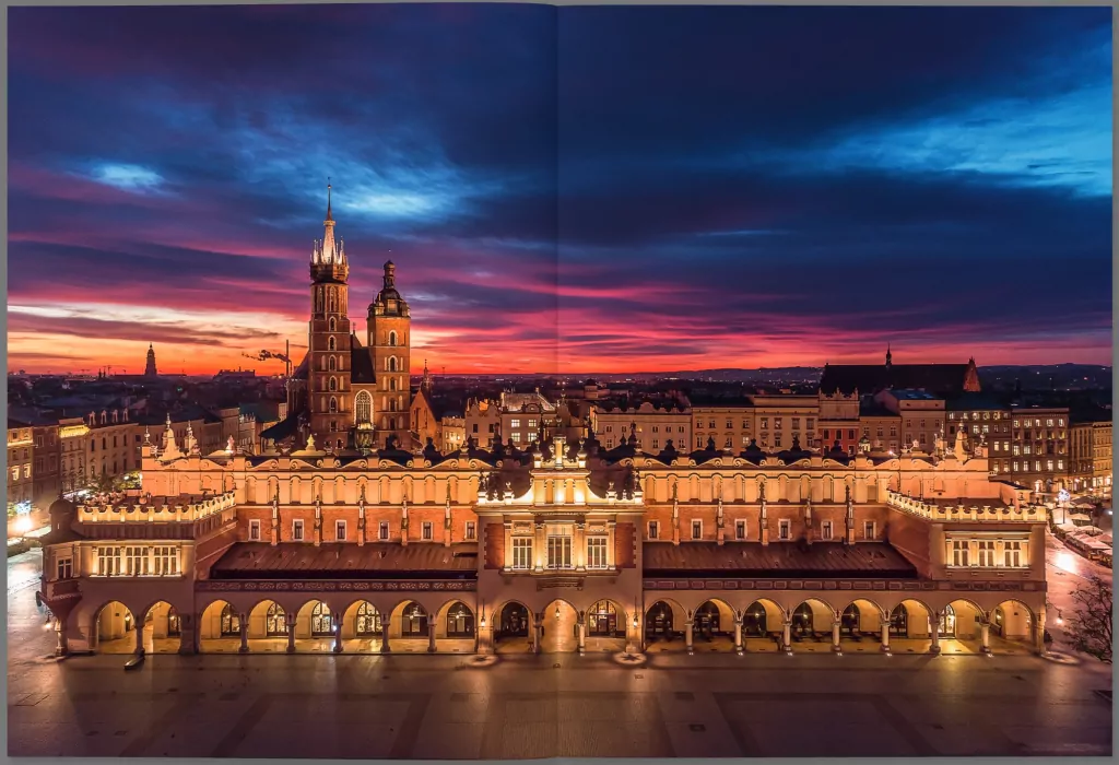 Poland. Wydanie miniaturowe, angielskie - tantis.pl