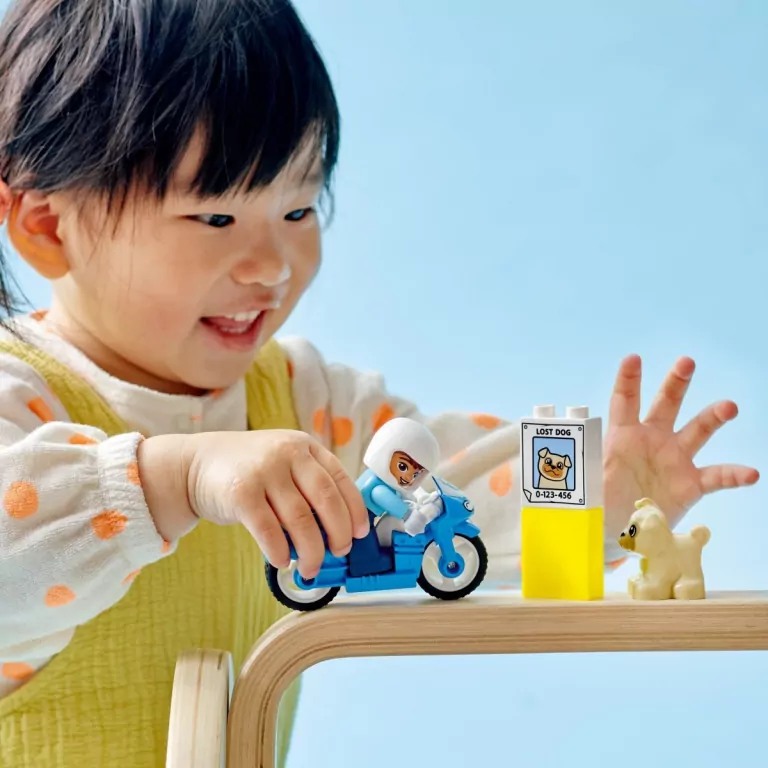 LEGO® DUPLO® Town. Motocykl policyjny. 10967 - tantis.pl