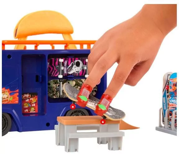 Hot Wheels. Skate Taco Tricki Ciężarówka HMK00 - tantis.pl