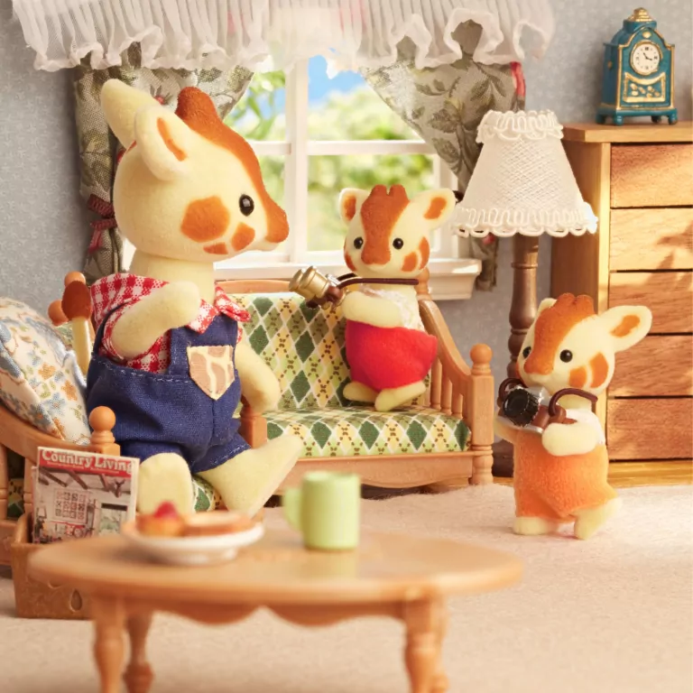 Rodzina żyraf. Sylvanian Families - tantis.pl