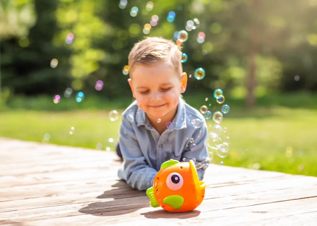 Maszynka do baniek Rybka 50594 - tantis.pl