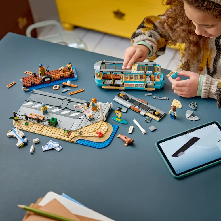 LEGO® Tramwaj przy plaży 60506 - tantis.pl