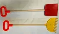 Plastikowy zestaw Łopatka i grabki 66cm - tantis.pl