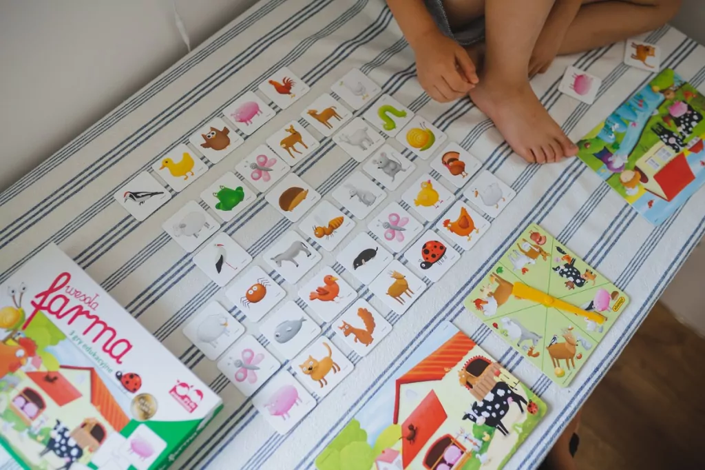 Wesoła Farma. 3 gry edukacyjne - tantis.pl