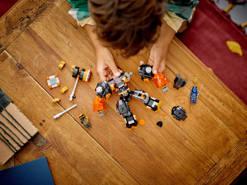 LEGO® NINJAGO®. Mech żywiołu ziemi Cole’a 71806 - tantis.pl