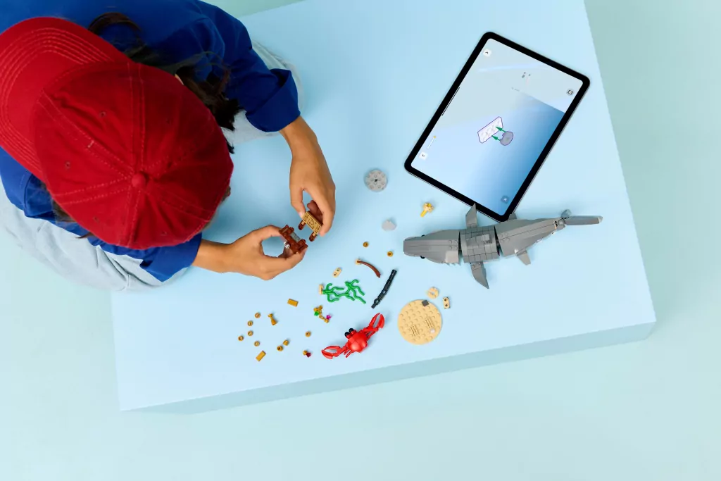 LEGO® Creator. Groźny rekin i skrzynia 31381 - tantis.pl