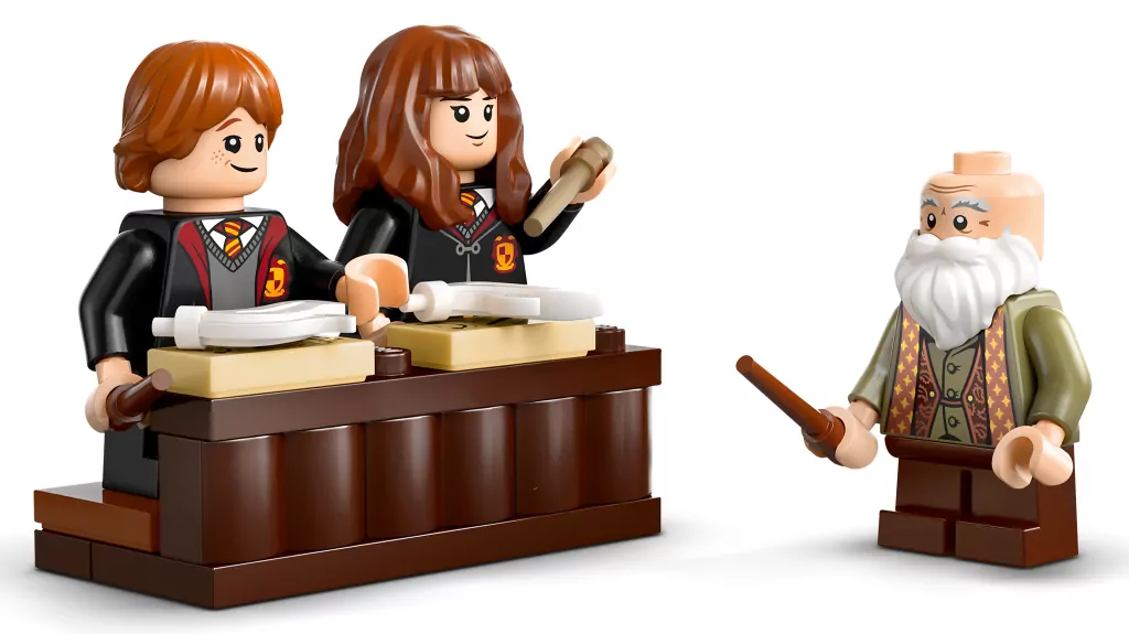 LEGO® Harry Potter. Zamek Hogwart™: Zajęcia z zaklęć i uroków 76442 - tantis.pl