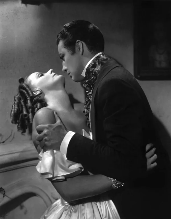 Garbo. Najbardziej tajemnicza gwiazda Hollywood - tantis.pl