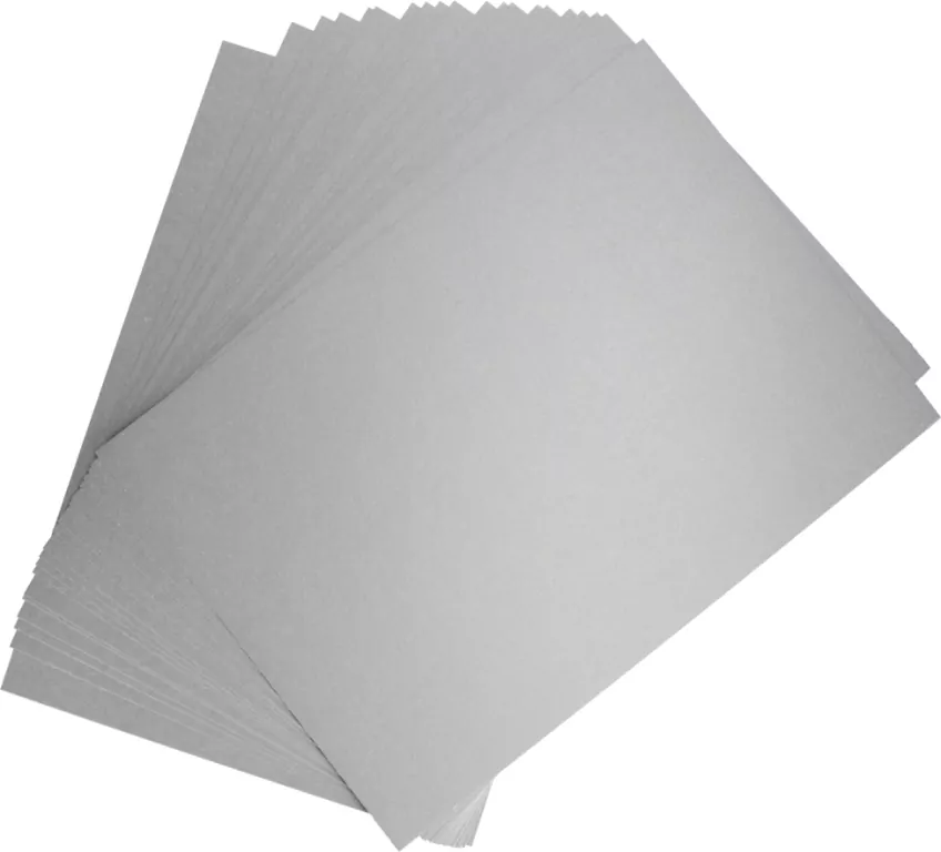 Karton ozdobny A4 Milenium 180g srebrny 20 szt - tantis.pl