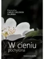 W cieniu pochylona - tantis.pl