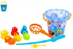 Łowienie rybek, wędka, wiaderko