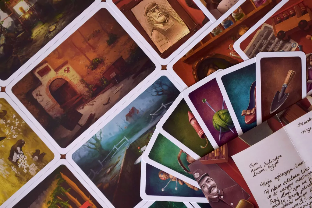 Tajemnicze Domostwo. Ukryte tropy - tantis.pl