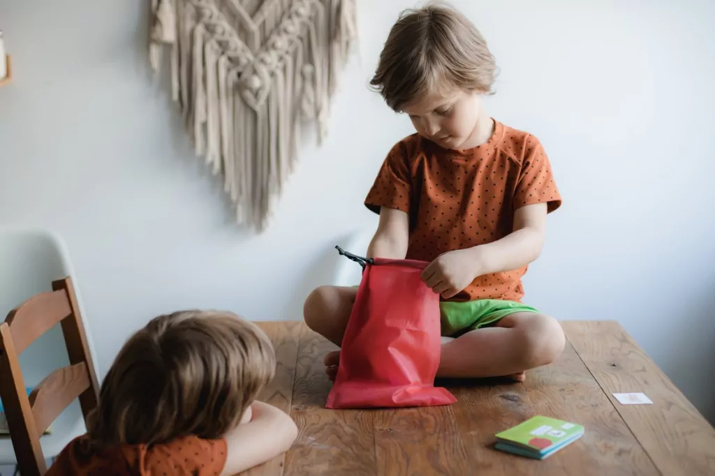 Zabawy przedszkolaka - tantis.pl