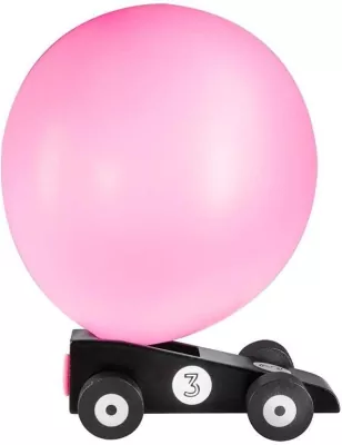 Samochód wyścigowy z balonem. Blackstar