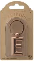 Metalowy brelok do kluczy litera E Keyring - tantis.pl