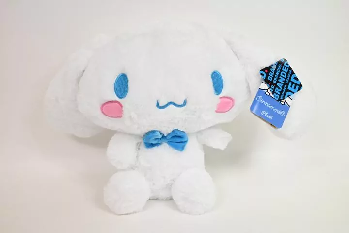 Hello Kitty Fluffy Cinnamonroll 30cm - tantis.pl