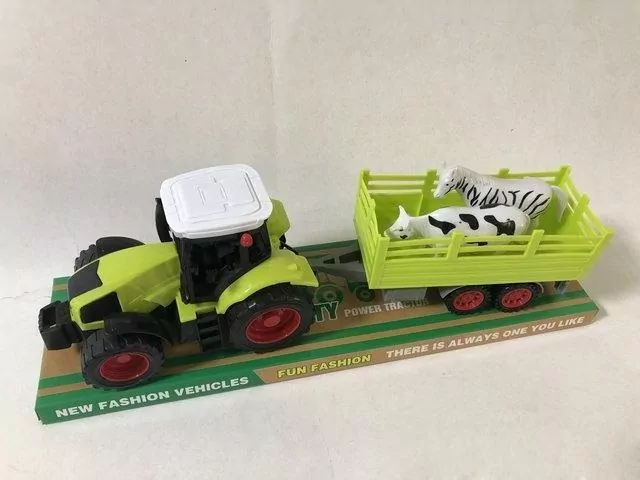 Traktor z maszyną rolniczą - tantis.pl