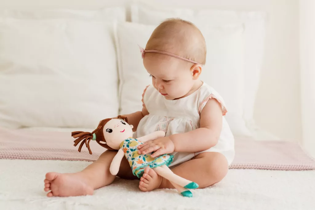 Elka lalka szmaciana 30 cm - tantis.pl