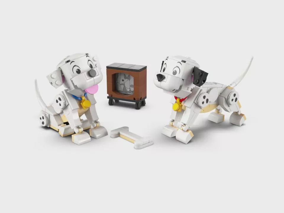 LEGO® Disney. 101 dalmatyńczyków — Szczeniaczki Szczęściarz i Penny 43271 - tantis.pl