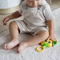 Lisciani Carotina Baby Grzechotka interaktywna Papriko - tantis.pl