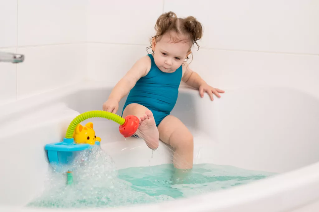 Kotek w kąpieli - spieniona zabawa 50471 - tantis.pl