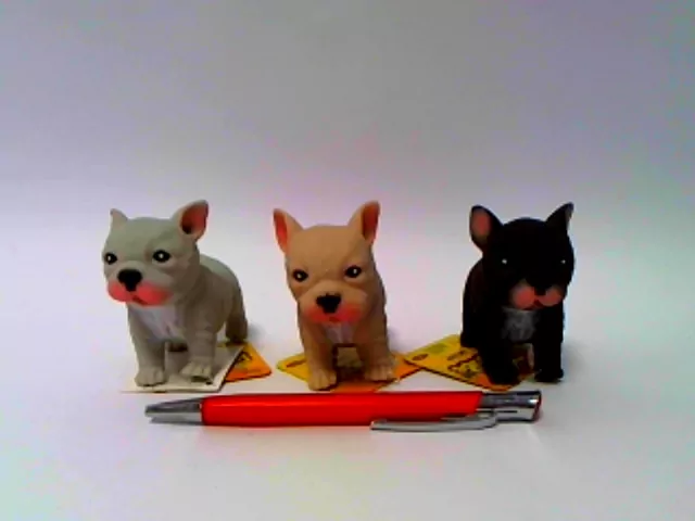 Buldog francuski z groszkiem 10cm. Mix kolorów, 1 sztuka - tantis.pl