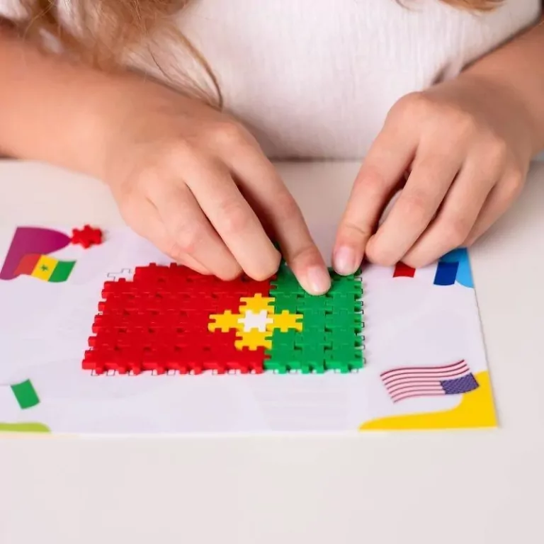 Klocki Meli Minis Flags 700 elementów - tantis.pl
