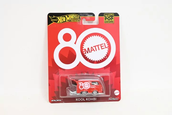 Hot Wheels Samochodzik Popkultura 1:64 JBL68 - tantis.pl