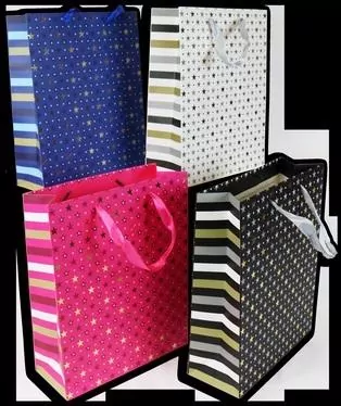 Torebka prezentowa 26x32x10cm. Mix - tantis.pl