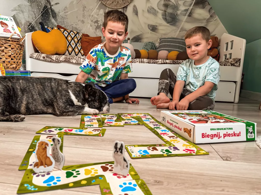 Biegnij, piesku! Gra edukacyjna - tantis.pl
