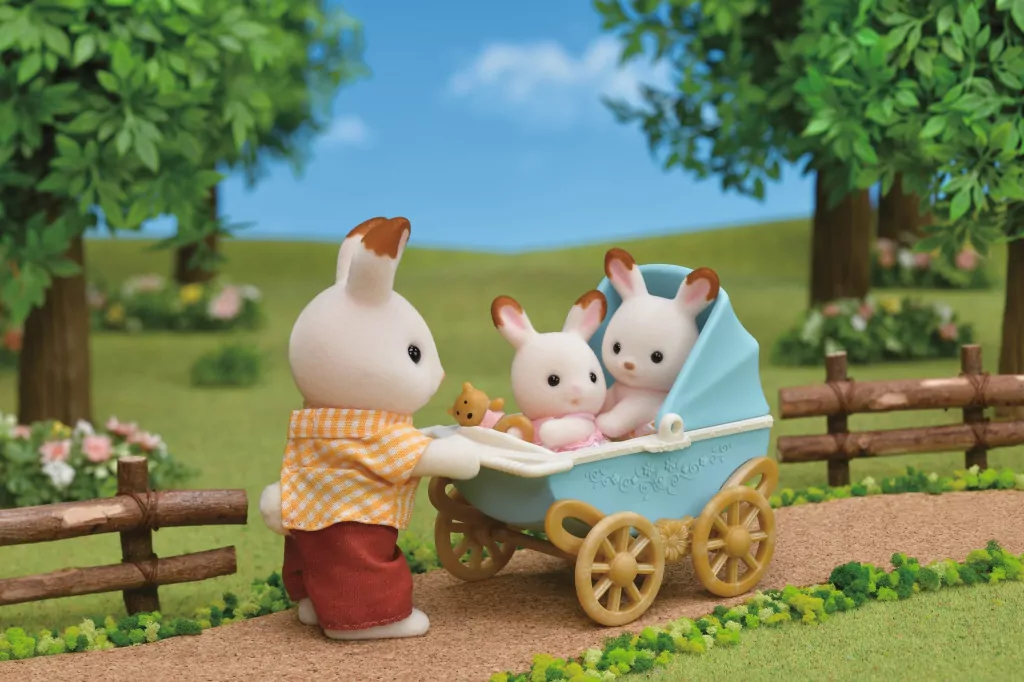 Zestaw wózek z bliźniakami królików z czekoladowymi uszkami. Sylvanian Families - tantis.pl