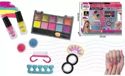 Zestaw do ozdabiania paznokci