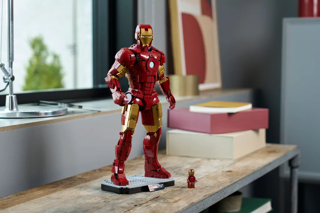 LEGO® Iron Man Mark 3 — edycja kolekcjonerska 76344 - tantis.pl