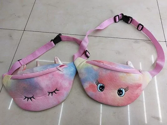 Torebka nerka pluszowa MIX