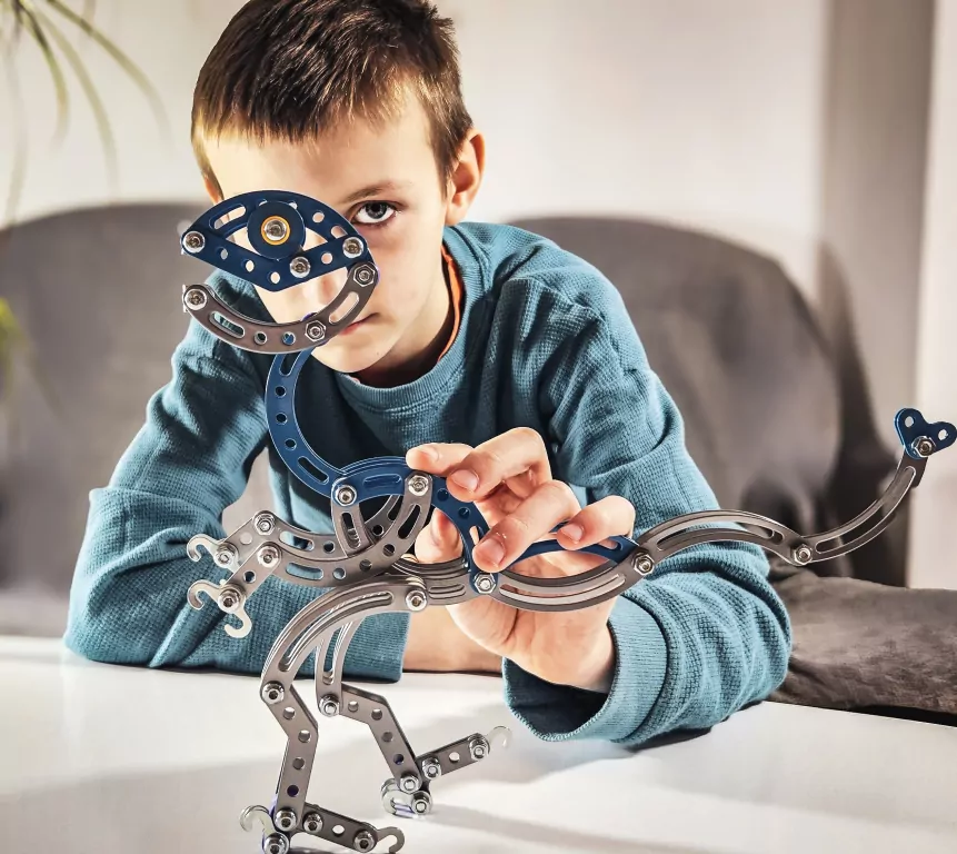 Mały Konstruktor. Dinozaury Velociraptor - tantis.pl