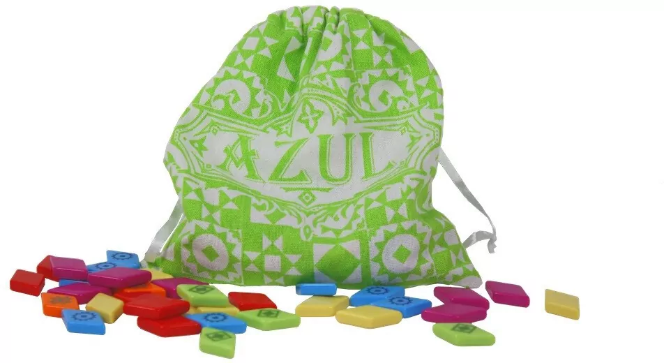 Azul. Letni pawilon. Gra Michaela Kieslinga - tantis.pl