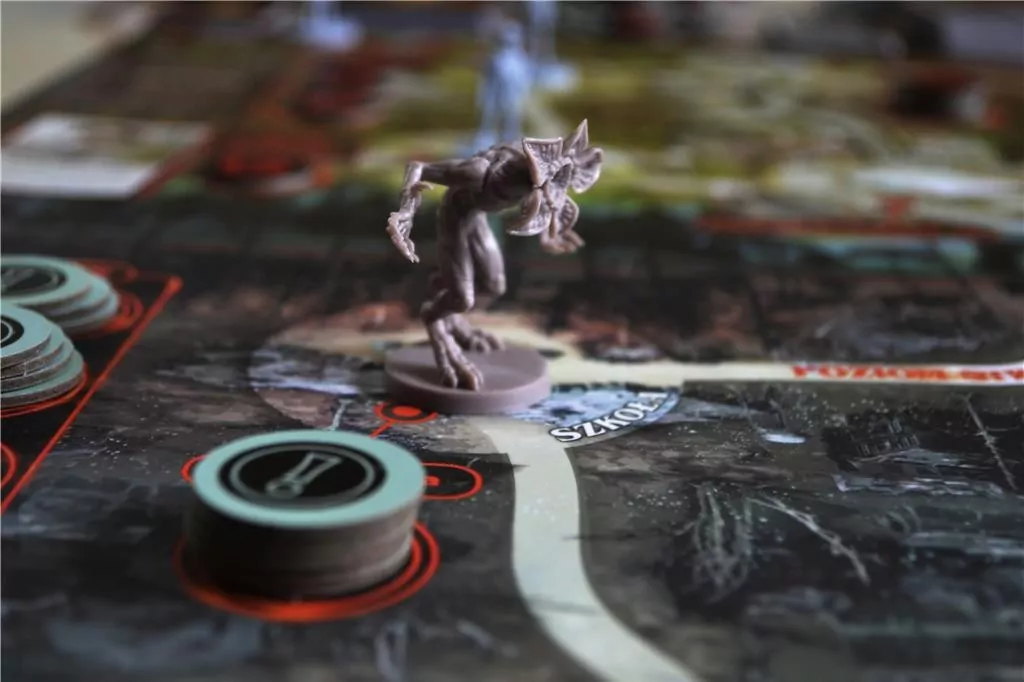 Stranger Things. Po drugiej Stronie - tantis.pl