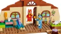 LEGO® Szkoła z Ryżykiem i Blue 11221 - tantis.pl