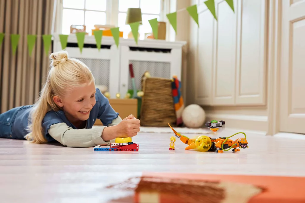 LEGO® Super Shadow kontra Biolizard 77003 - tantis.pl