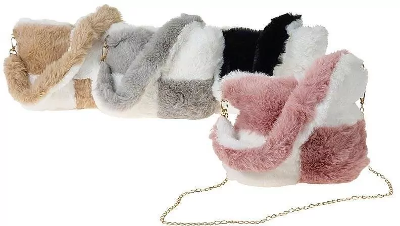 Torebka pluszowa z łańcuszkiem MIX - tantis.pl