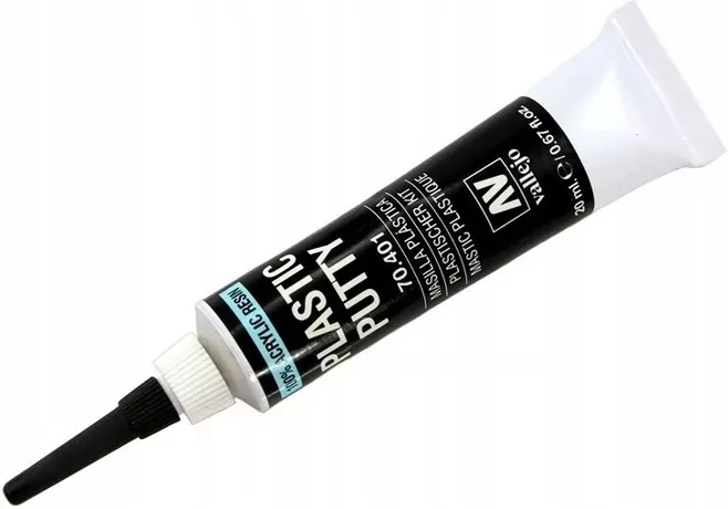 Vallejo: 70.401 - Plastic Putty (20 ml) - tantis.pl