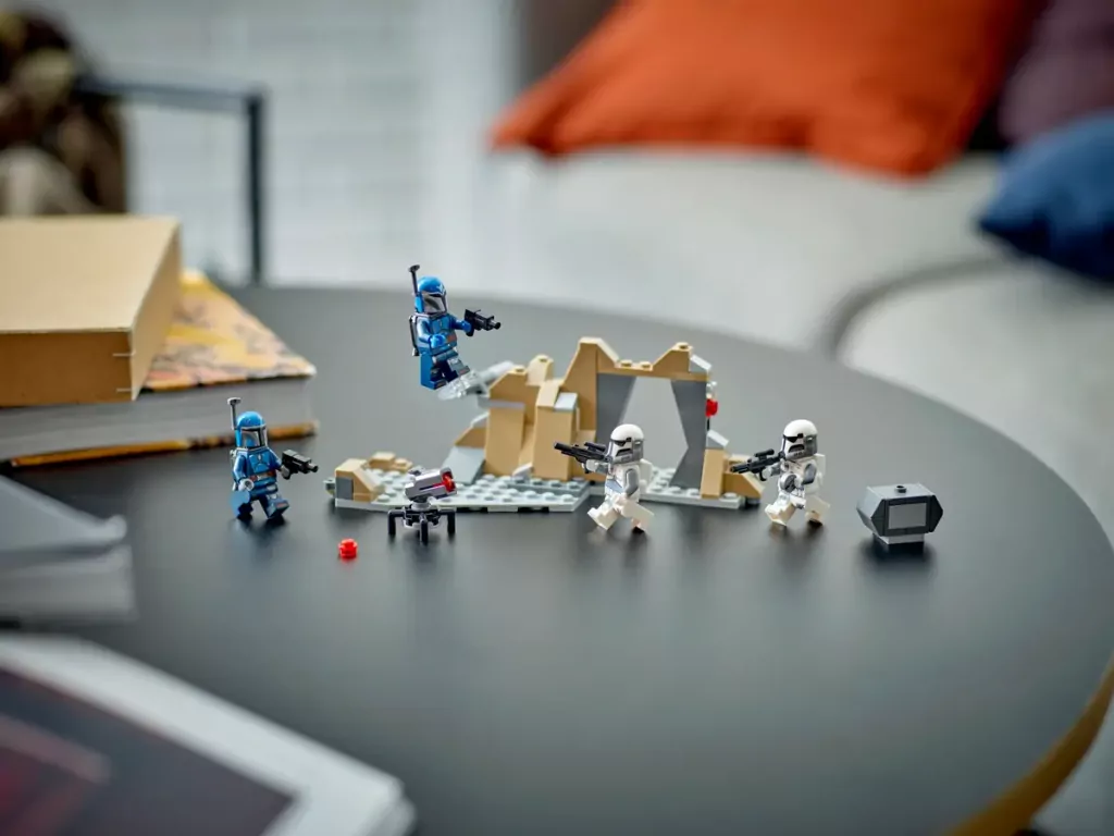 LEGO® Star Wars. Zasadzka na mandalorze 75373 - tantis.pl