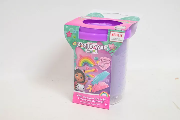 Koci Domek Gabi. Moje tęczowe kreacje - fioletowy - tantis.pl