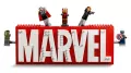 LEGO® SUPER HEROES 76313 Logo MARVEL z minifigurkami - tantis.pl