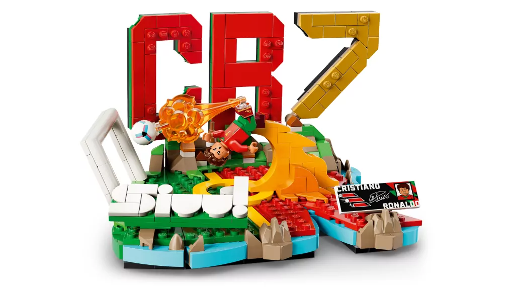 LEGO® Cristiano Ronaldo — piłkarskie momenty 43012 - tantis.pl