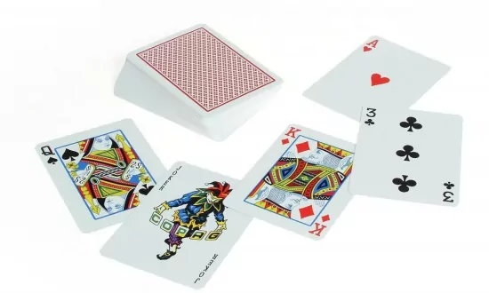 Karty do gry COPAG czerwone CARTAMUNDI