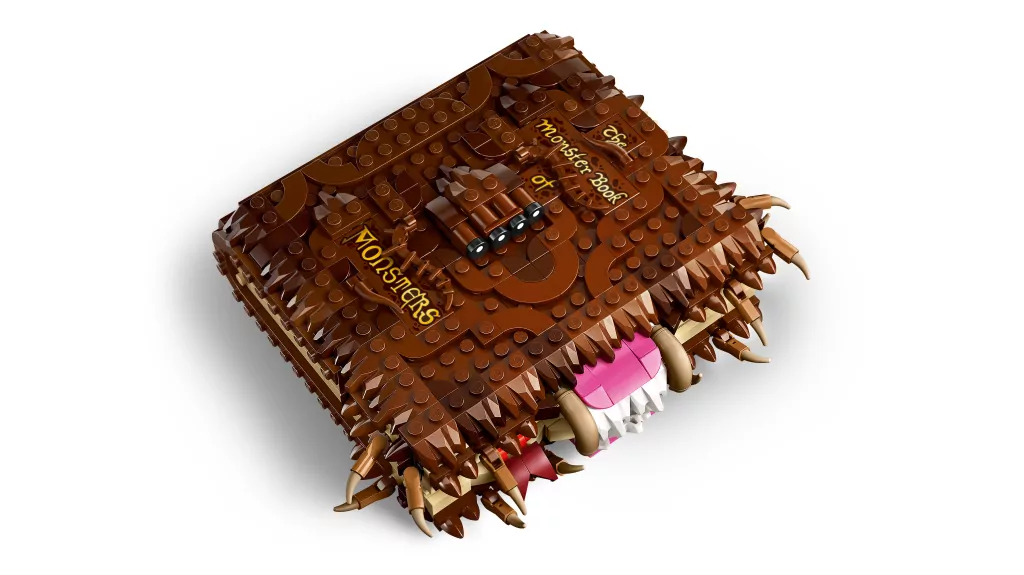 LEGO® Harrt Potter. Potworna księga potworów z zębami 76449 - tantis.pl