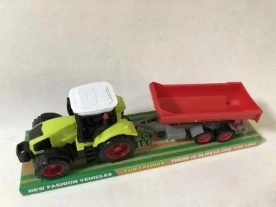 Traktor z maszyną rolniczą - tantis.pl