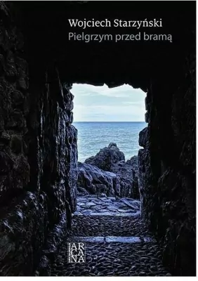 Pielgrzym przed bramą