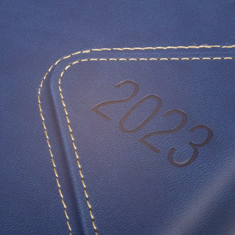 KALENDARZ KSIAZ A5 OPR TW DZIENNY WESTA NIEB OPS - tantis.pl